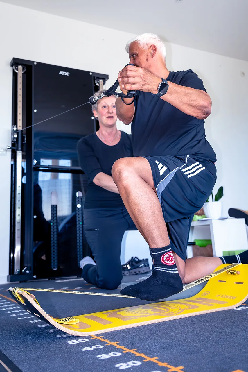 Ute Kottwitz: Physiotherapeutin, Manuelle Therapie, Cranio Sacrale, Manuelle Lymphdrainage, Kinesio Taping, E-Technik, Segmentale WS - Stabilisation